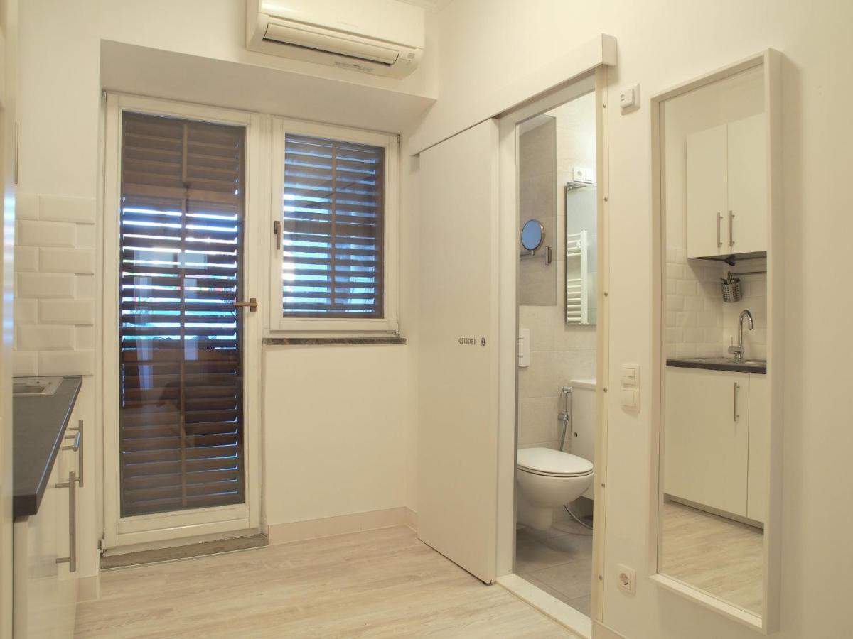 Apartmaji Diversorio Izola Esterno foto
