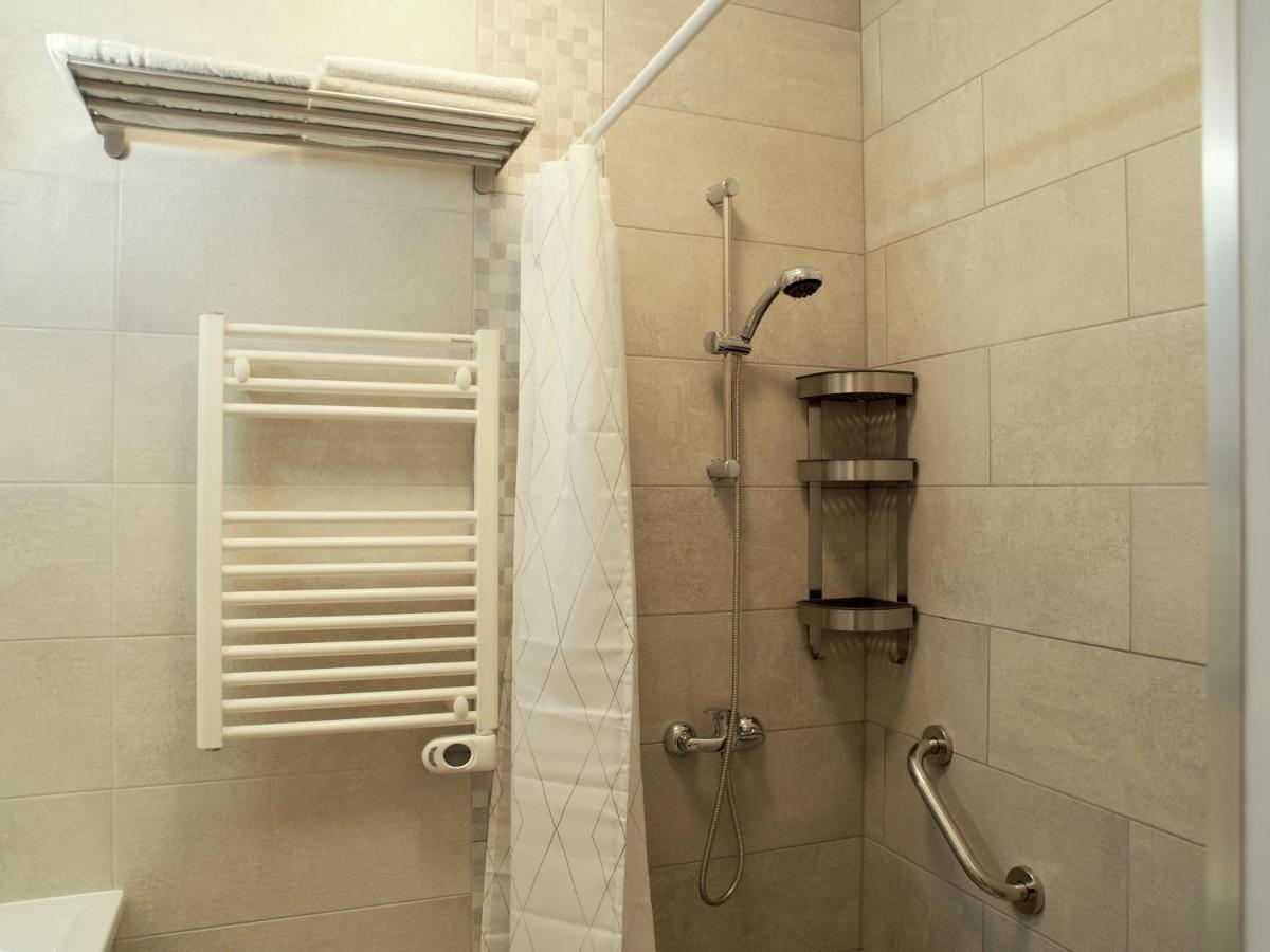 Apartmaji Diversorio Izola Esterno foto