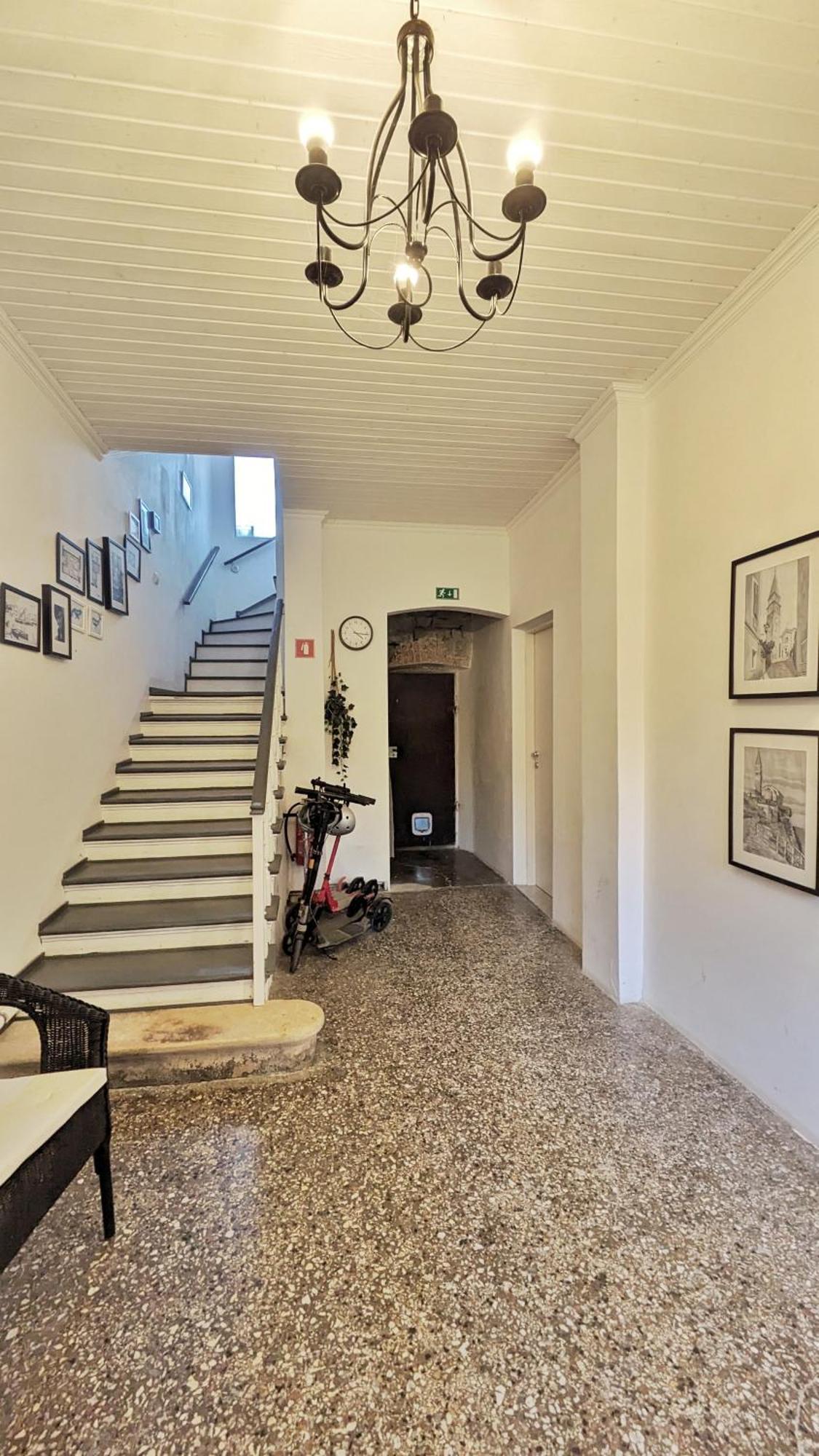 Apartmaji Diversorio Izola Esterno foto